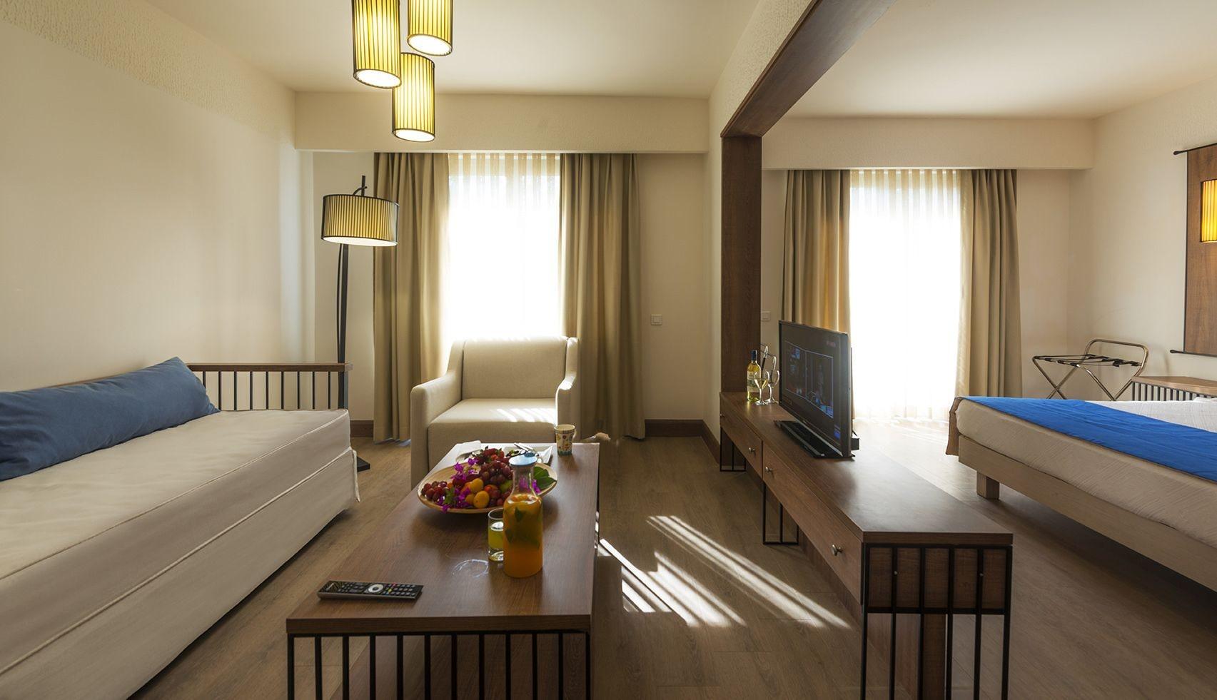 Liv Hotel By Bellazure Akyarlar Εξωτερικό φωτογραφία