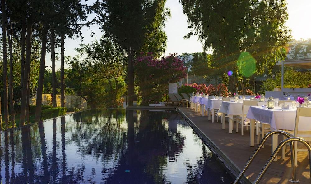 Liv Hotel By Bellazure Akyarlar Εξωτερικό φωτογραφία